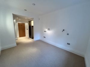 Photo 19- click for photo gallery